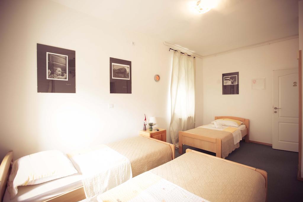 Rooms Medved Samobor Exterior foto